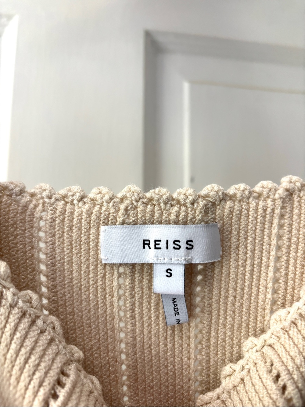 Reiss Dory Stitch Interest Square Neck Tank Vest Top Cream Size S - Picture 13 of 14